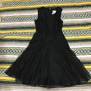 Tommy hilfiger lace dress size 2